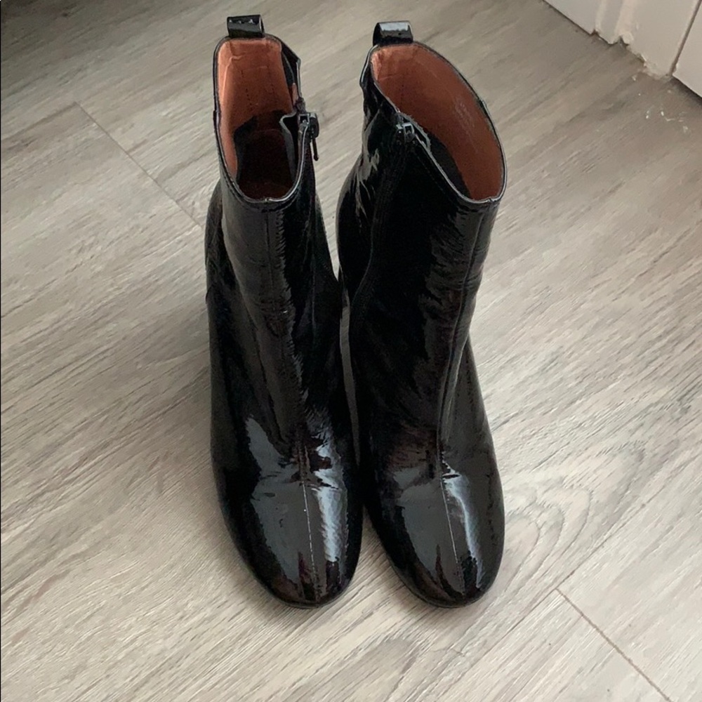 Jeffrey Campbell Patent leather booties